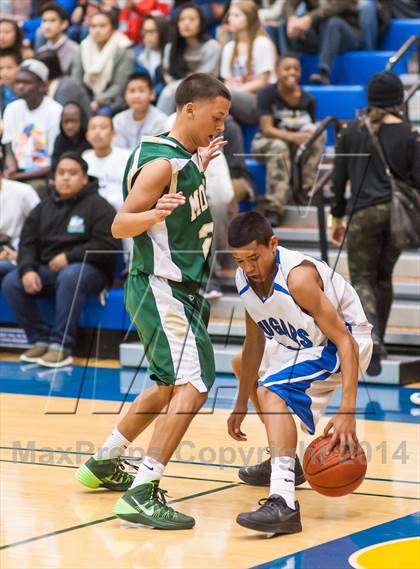 Thumbnail 3 in Moreau Catholic @ Newark Memorial photogallery.
