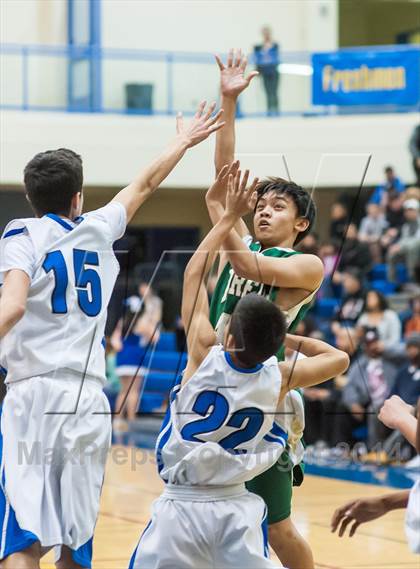 Thumbnail 3 in Moreau Catholic @ Newark Memorial photogallery.