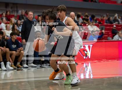 Thumbnail 3 in Houma Christian vs E.D. White (Darin Fontz Classic) photogallery.