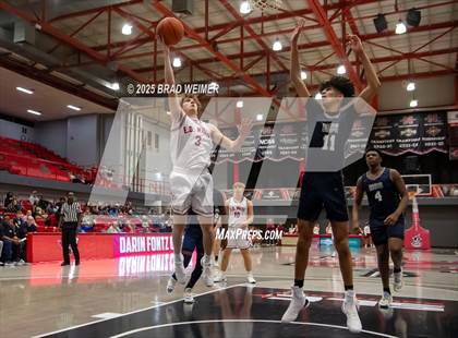 Thumbnail 3 in Houma Christian vs E.D. White (Darin Fontz Classic) photogallery.