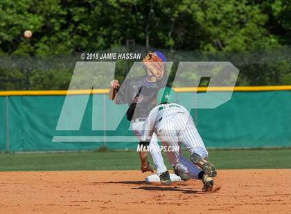 Thumbnail 3 in Swansea @ Bishop England (SCHSL Class AAA District Playoff) photogallery.