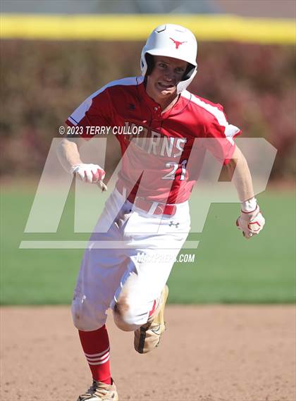 Thumbnail 3 in Altamont vs. Panguitch (UHSAA 1A Semifinal) photogallery.