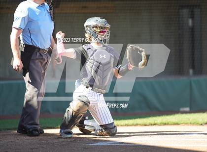 Thumbnail 3 in Altamont vs. Panguitch (UHSAA 1A Semifinal) photogallery.