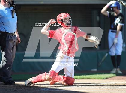 Thumbnail 1 in Altamont vs. Panguitch (UHSAA 1A Semifinal) photogallery.