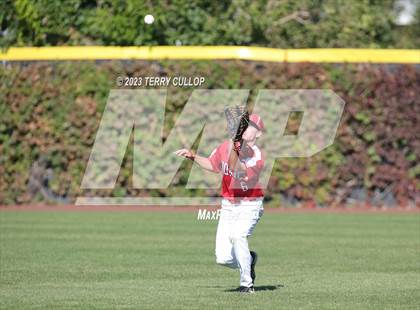Thumbnail 2 in Altamont vs. Panguitch (UHSAA 1A Semifinal) photogallery.