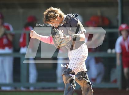 Thumbnail 1 in Altamont vs. Panguitch (UHSAA 1A Semifinal) photogallery.