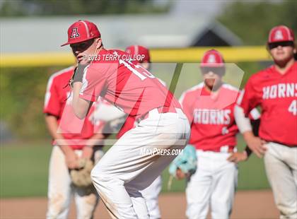 Thumbnail 3 in Altamont vs. Panguitch (UHSAA 1A Semifinal) photogallery.