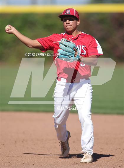 Thumbnail 3 in Altamont vs. Panguitch (UHSAA 1A Semifinal) photogallery.