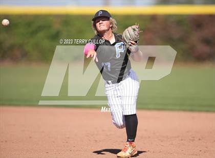 Thumbnail 1 in Altamont vs. Panguitch (UHSAA 1A Semifinal) photogallery.