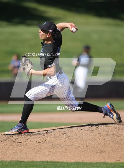Thumbnail 2 in Altamont vs. Panguitch (UHSAA 1A Semifinal) photogallery.