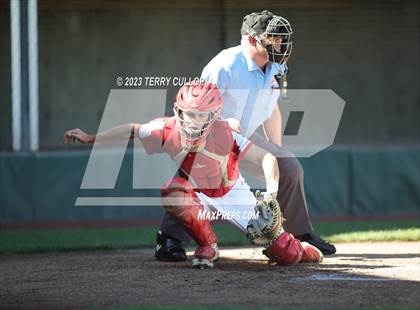 Thumbnail 1 in Altamont vs. Panguitch (UHSAA 1A Semifinal) photogallery.