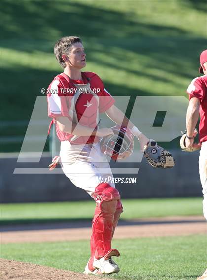 Thumbnail 2 in Altamont vs. Panguitch (UHSAA 1A Semifinal) photogallery.