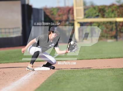 Thumbnail 1 in Altamont vs. Panguitch (UHSAA 1A Semifinal) photogallery.