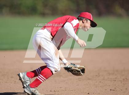Thumbnail 3 in Altamont vs. Panguitch (UHSAA 1A Semifinal) photogallery.