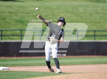 Thumbnail 3 in Altamont vs. Panguitch (UHSAA 1A Semifinal) photogallery.