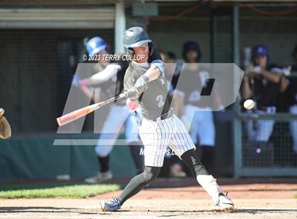 Thumbnail 3 in Altamont vs. Panguitch (UHSAA 1A Semifinal) photogallery.