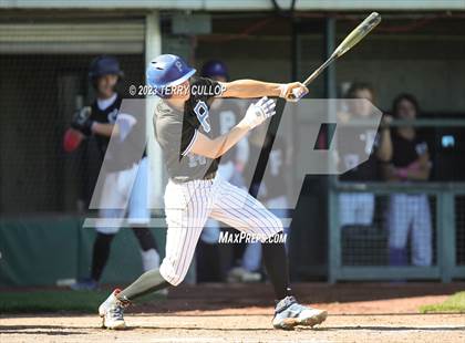 Thumbnail 1 in Altamont vs. Panguitch (UHSAA 1A Semifinal) photogallery.