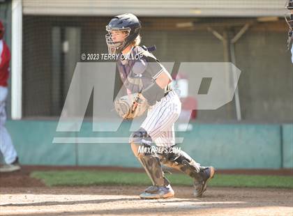 Thumbnail 3 in Altamont vs. Panguitch (UHSAA 1A Semifinal) photogallery.