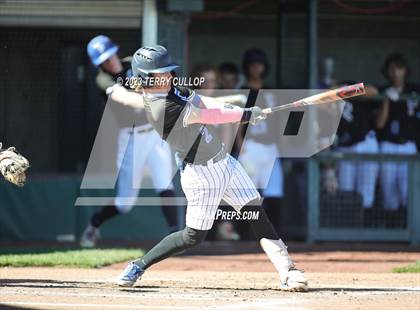 Thumbnail 2 in Altamont vs. Panguitch (UHSAA 1A Semifinal) photogallery.
