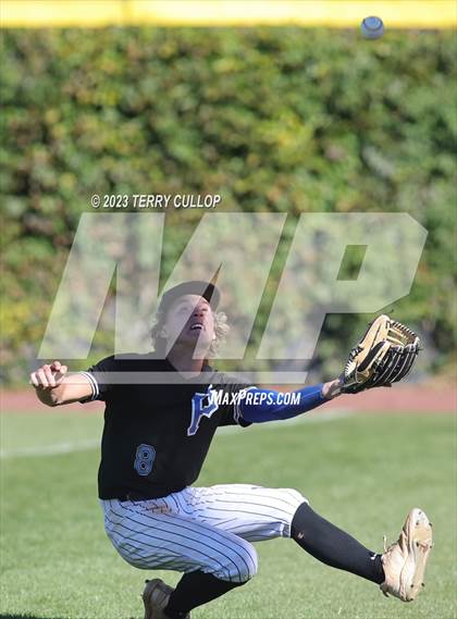 Thumbnail 1 in Altamont vs. Panguitch (UHSAA 1A Semifinal) photogallery.