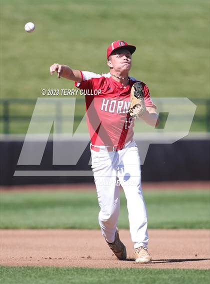 Thumbnail 2 in Altamont vs. Panguitch (UHSAA 1A Semifinal) photogallery.
