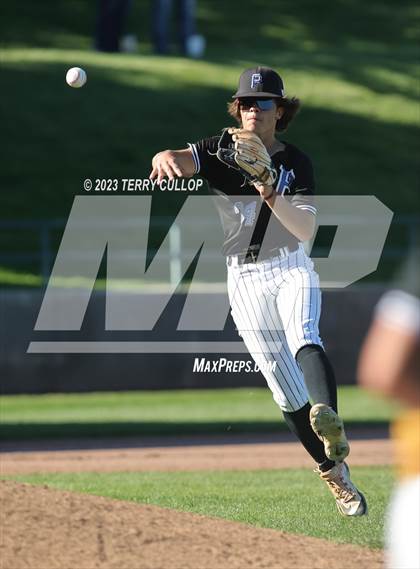 Thumbnail 2 in Altamont vs. Panguitch (UHSAA 1A Semifinal) photogallery.
