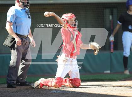 Thumbnail 3 in Altamont vs. Panguitch (UHSAA 1A Semifinal) photogallery.