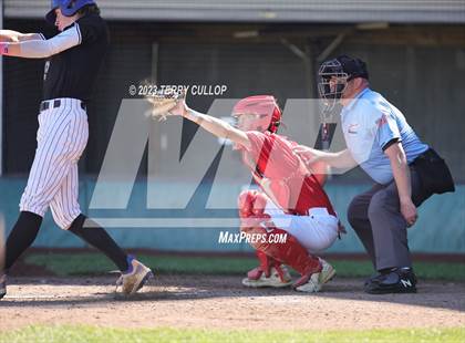 Thumbnail 1 in Altamont vs. Panguitch (UHSAA 1A Semifinal) photogallery.