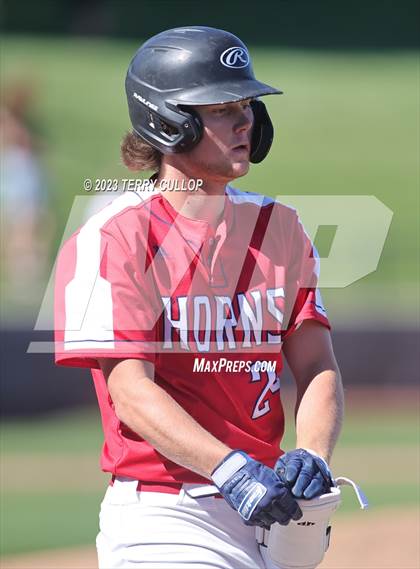 Thumbnail 3 in Altamont vs. Panguitch (UHSAA 1A Semifinal) photogallery.