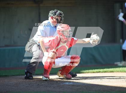 Thumbnail 2 in Altamont vs. Panguitch (UHSAA 1A Semifinal) photogallery.