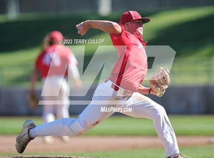 Thumbnail 1 in Altamont vs. Panguitch (UHSAA 1A Semifinal) photogallery.