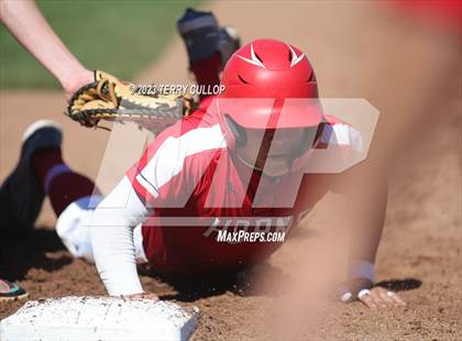 Thumbnail 1 in Altamont vs. Panguitch (UHSAA 1A Semifinal) photogallery.