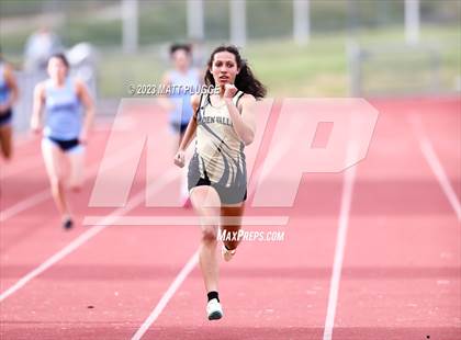 Thumbnail 1 in Golden Valley @ Saugus photogallery.