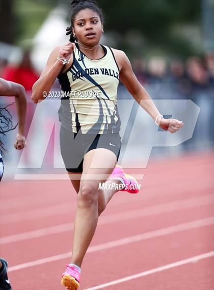 Thumbnail 1 in Golden Valley @ Saugus photogallery.