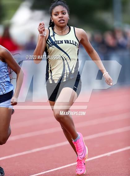 Thumbnail 3 in Golden Valley @ Saugus photogallery.