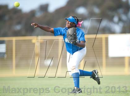 Thumbnail 1 in Rancho Bernardo Vs Bonita Vista (CIF SDS D2 Final) photogallery.