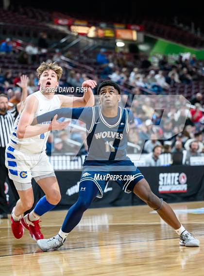 Thumbnail 3 in Coeur d'Alene vs. Lake City (IHSAA 5A Quarterfinal) photogallery.
