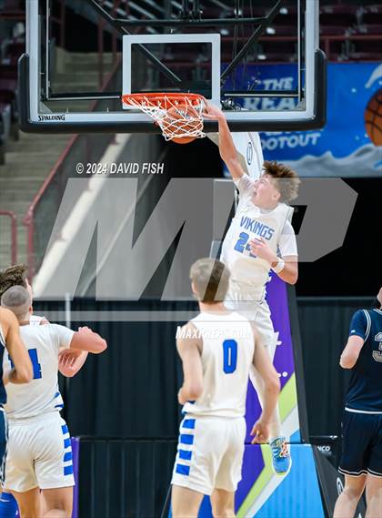 Thumbnail 1 in Coeur d'Alene vs. Lake City (IHSAA 5A Quarterfinal) photogallery.