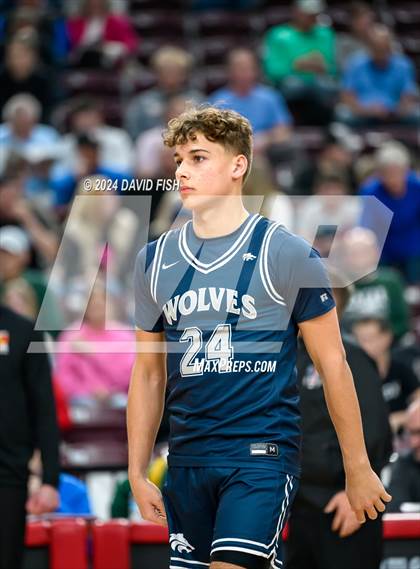 Thumbnail 3 in Coeur d'Alene vs. Lake City (IHSAA 5A Quarterfinal) photogallery.