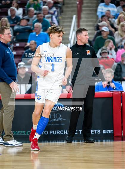 Thumbnail 3 in Coeur d'Alene vs. Lake City (IHSAA 5A Quarterfinal) photogallery.