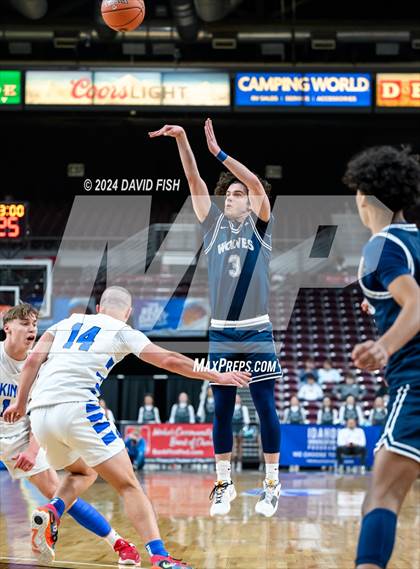 Thumbnail 2 in Coeur d'Alene vs. Lake City (IHSAA 5A Quarterfinal) photogallery.