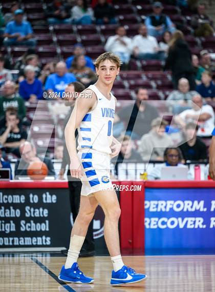 Thumbnail 3 in Coeur d'Alene vs. Lake City (IHSAA 5A Quarterfinal) photogallery.