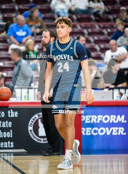 Thumbnail 2 in Coeur d'Alene vs. Lake City (IHSAA 5A Quarterfinal) photogallery.