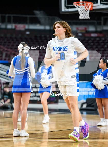 Thumbnail 2 in Coeur d'Alene vs. Lake City (IHSAA 5A Quarterfinal) photogallery.
