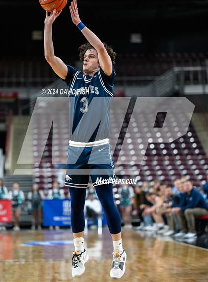 Thumbnail 3 in Coeur d'Alene vs. Lake City (IHSAA 5A Quarterfinal) photogallery.