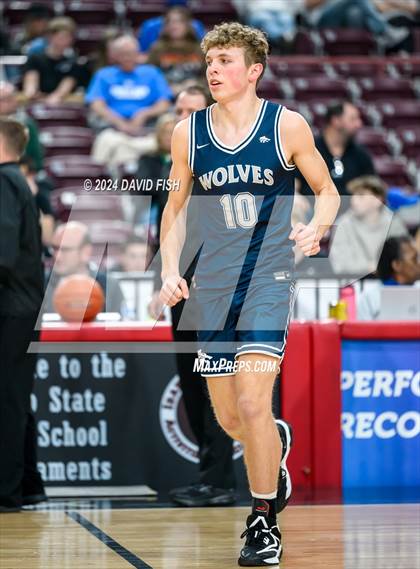 Thumbnail 3 in Coeur d'Alene vs. Lake City (IHSAA 5A Quarterfinal) photogallery.