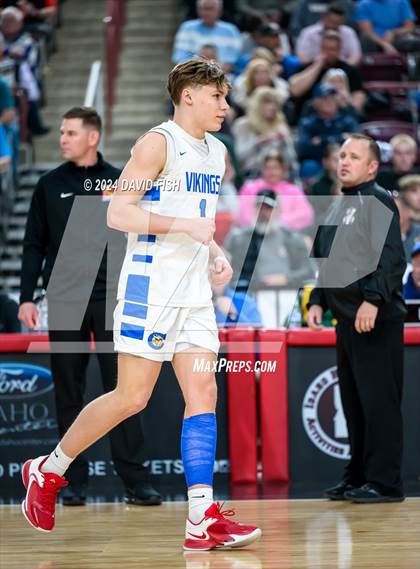 Thumbnail 1 in Coeur d'Alene vs. Lake City (IHSAA 5A Quarterfinal) photogallery.
