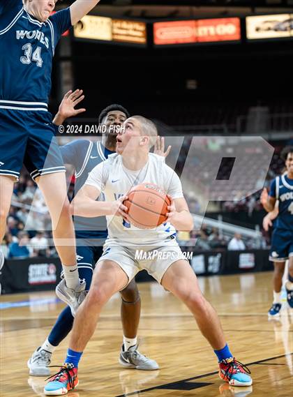 Thumbnail 1 in Coeur d'Alene vs. Lake City (IHSAA 5A Quarterfinal) photogallery.