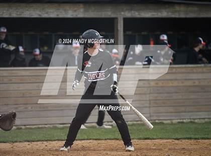 Thumbnail 1 in Eureka @ Illini Bluffs photogallery.