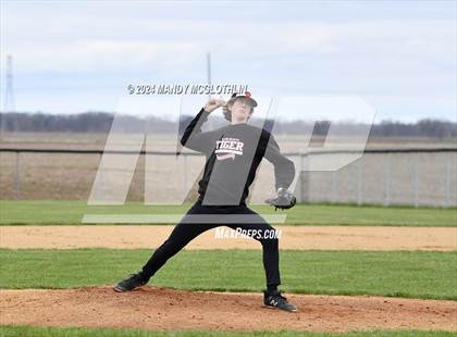 Thumbnail 3 in Eureka @ Illini Bluffs photogallery.